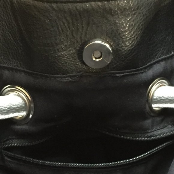 Silver & Black Sparkling Ladies Handbag - Picture 6 of 14